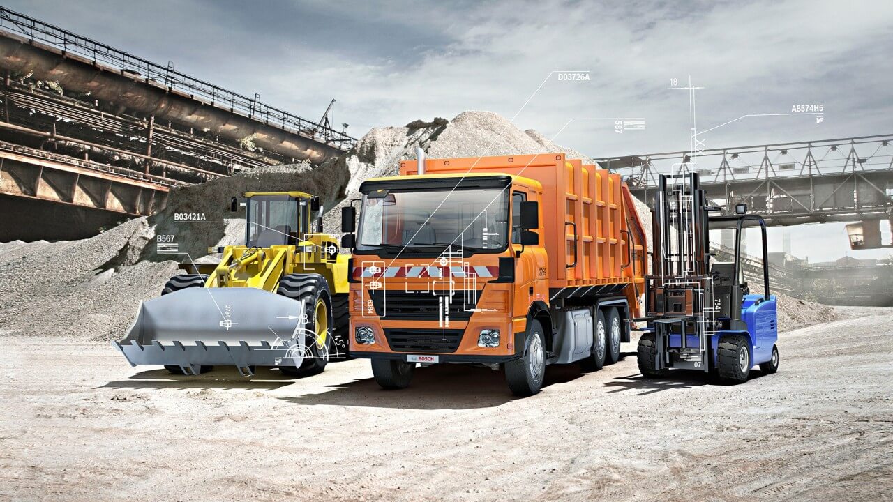Гусеничный экскаватор Doosan DX225LC на переработке отходов